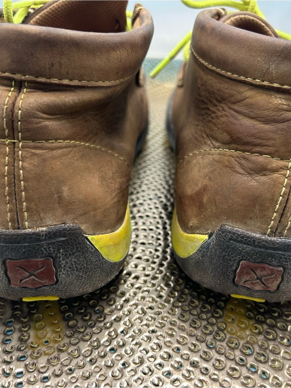 Twisted X men 10 steel toe chukka moc work boots